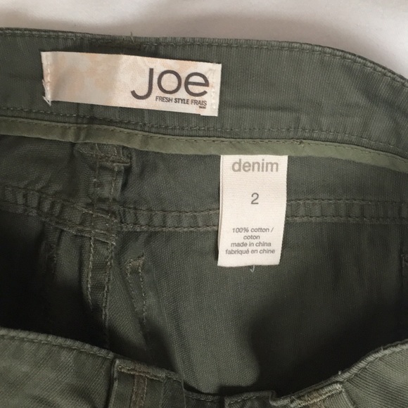 Women’s shorts - Picture 3 of 3